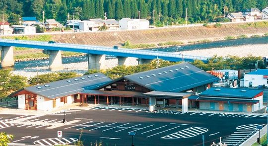 道の駅　美濃にわか茶屋